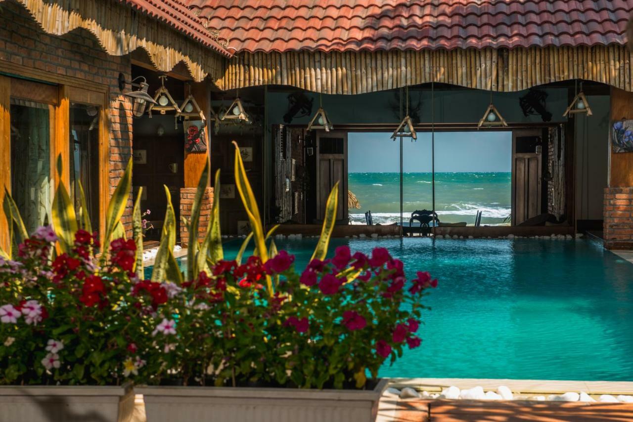 Veranda Beach Place Hotel Phan Thiết Esterno foto